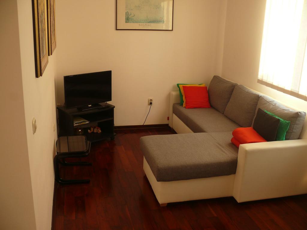 Apartment Branimir Omišalj Zewnętrze zdjęcie
